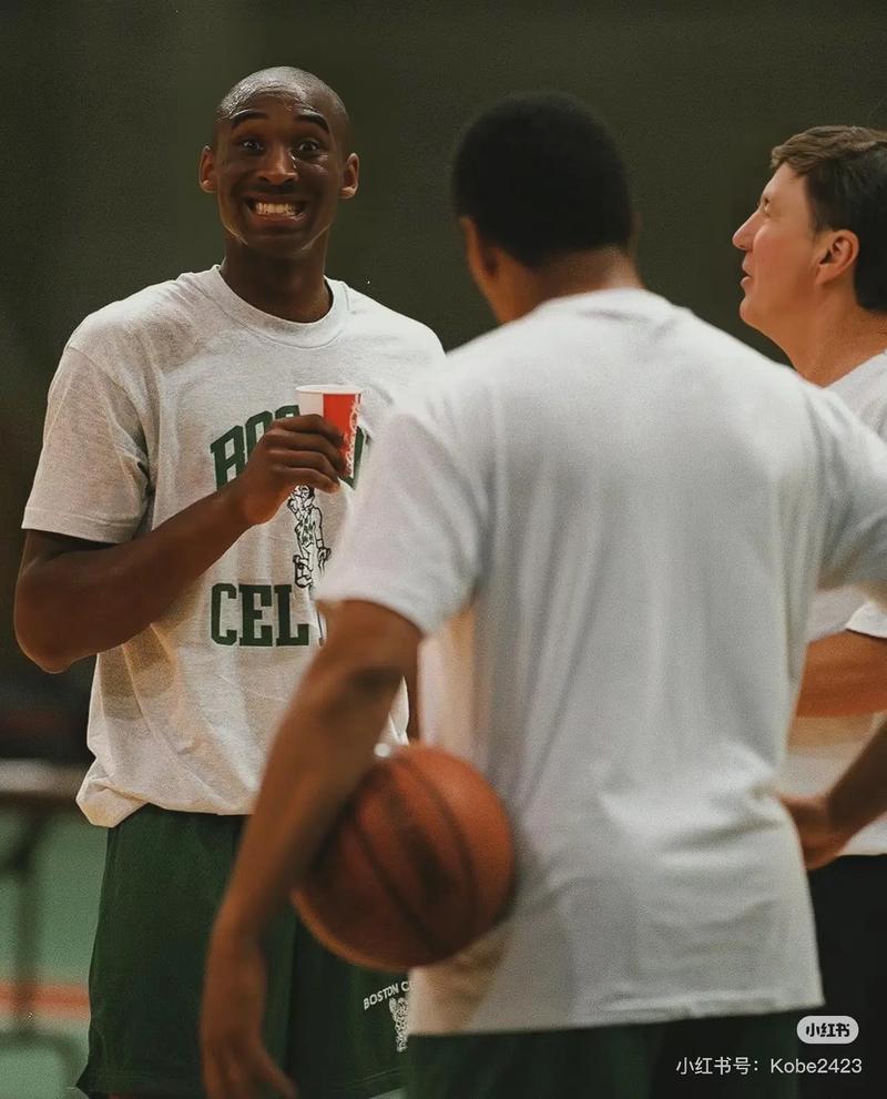 传奇归来！官方：孙兴慜将在下周欧冠重返热刺主场告别（官宣：孙兴慜下周欧冠回归热刺主场完成告别）