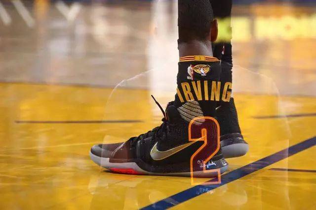 足球世界杯亚洲区预选赛关键比赛回顾（亚洲世预赛关键对决盘点）