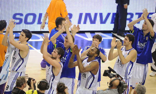 2025普斯卡什候选：赖斯十分角任意球、亚马尔加泰德比圆月弯刀（2025普斯卡什奖候选：赖斯极小角度任意球，亚马尔加泰德比弧线破门）