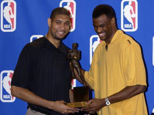 米体：米兰vs科莫的意甲联赛已经几乎不可能在珀斯举行（米体：米兰战科莫的意甲赛几乎无缘在珀斯进行）